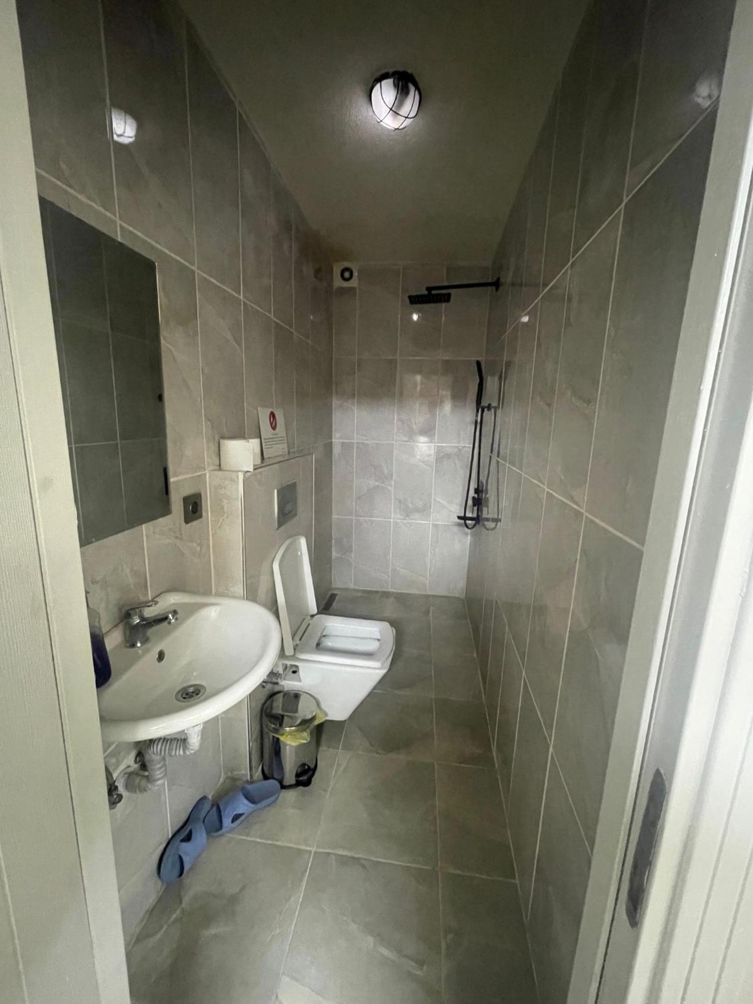Grand Bella Vista Hostel Istanbul Ngoại thất bức ảnh