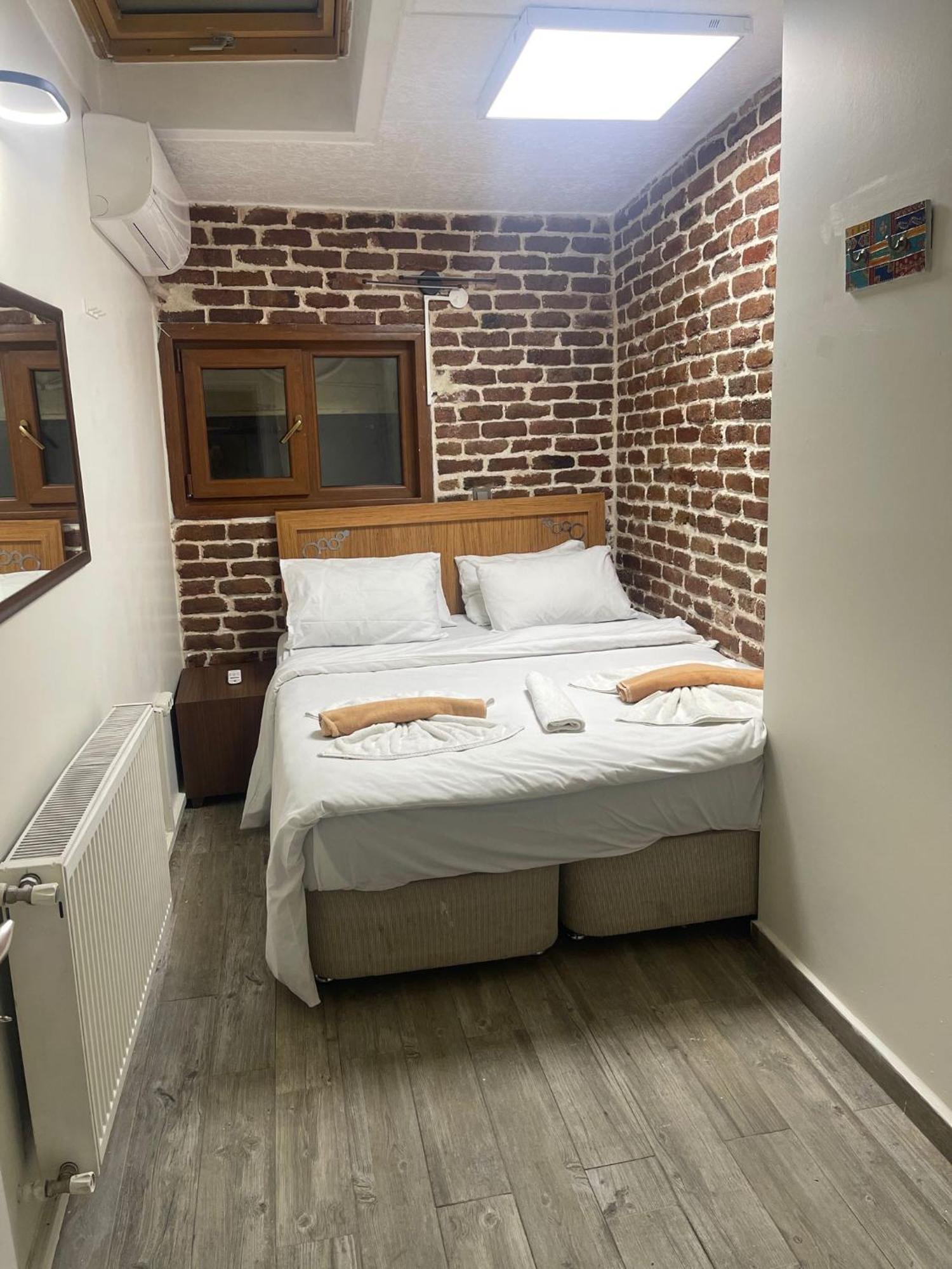 Grand Bella Vista Hostel Istanbul Ngoại thất bức ảnh