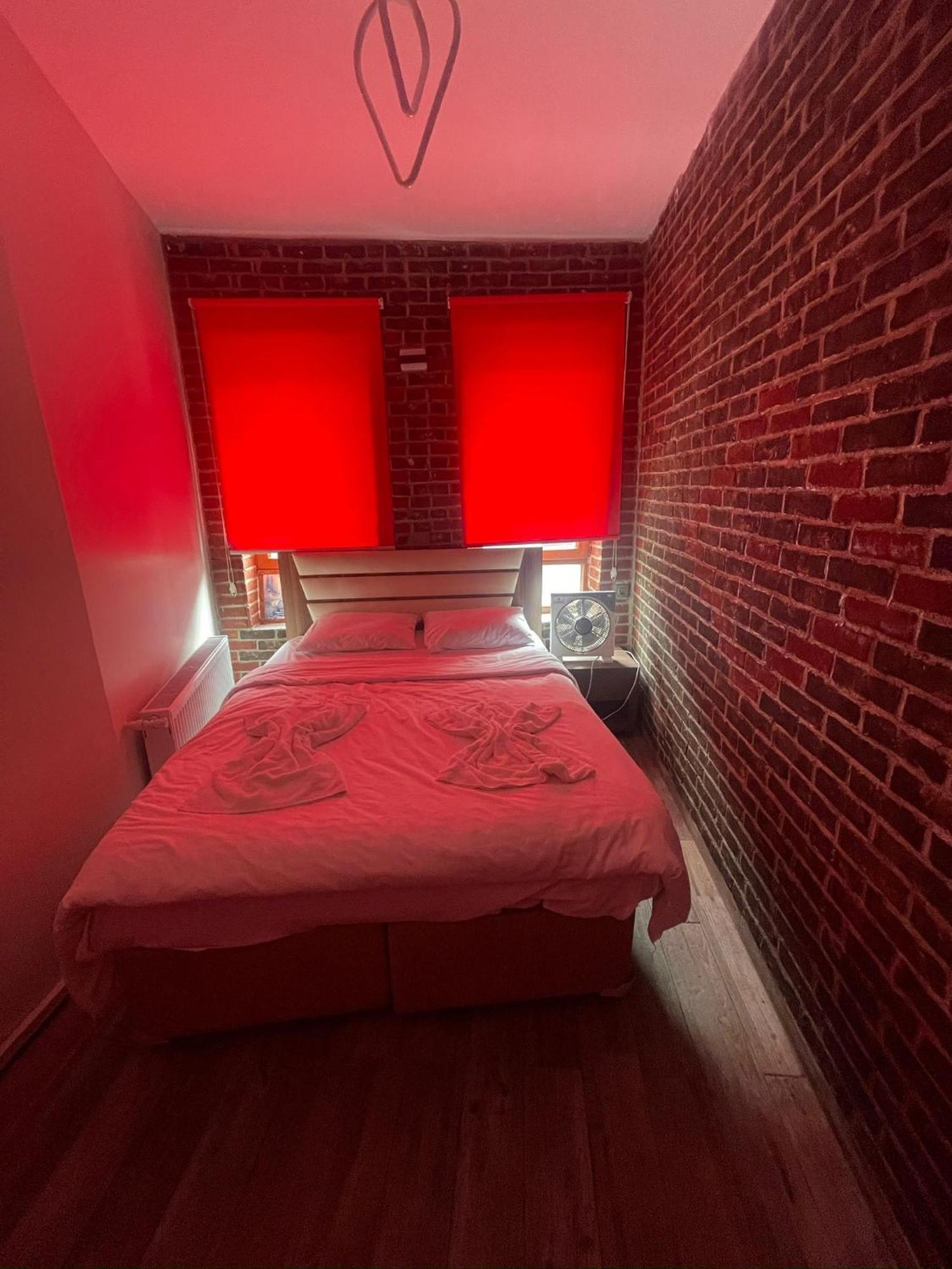 Grand Bella Vista Hostel Istanbul Ngoại thất bức ảnh