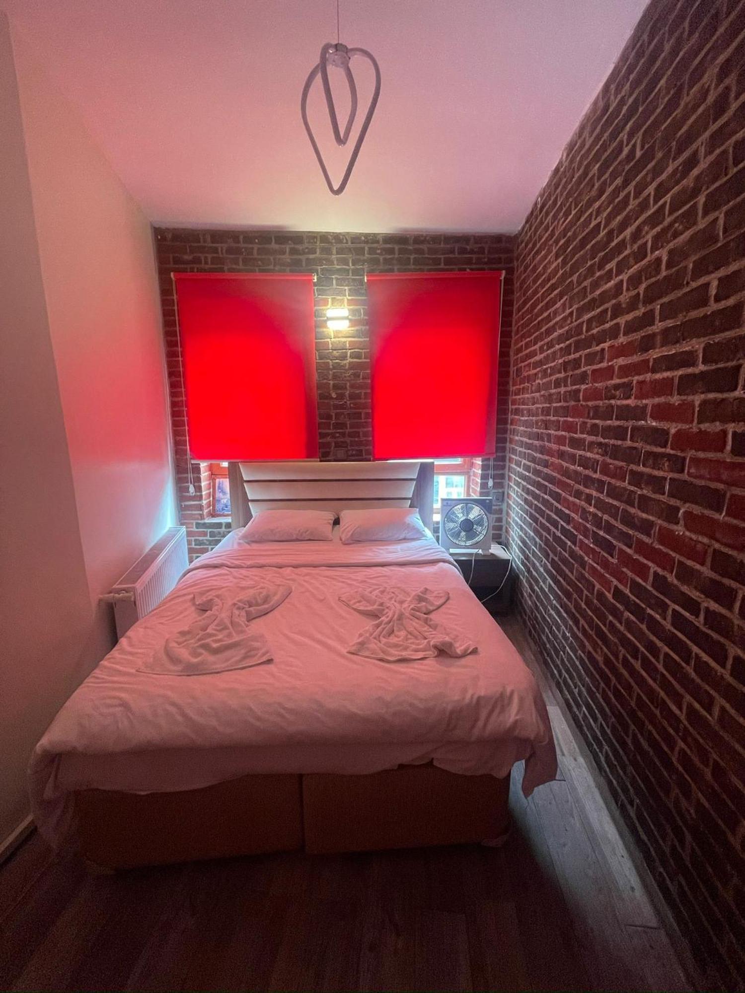 Grand Bella Vista Hostel Istanbul Ngoại thất bức ảnh